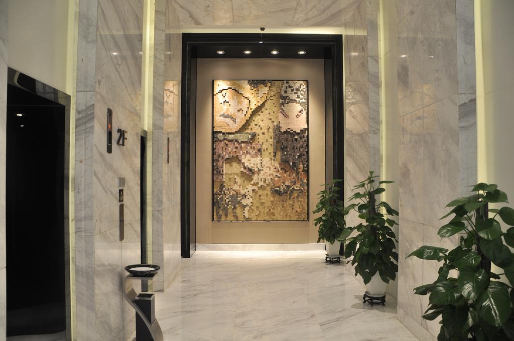 M Hotel Chengdu Extérieur photo